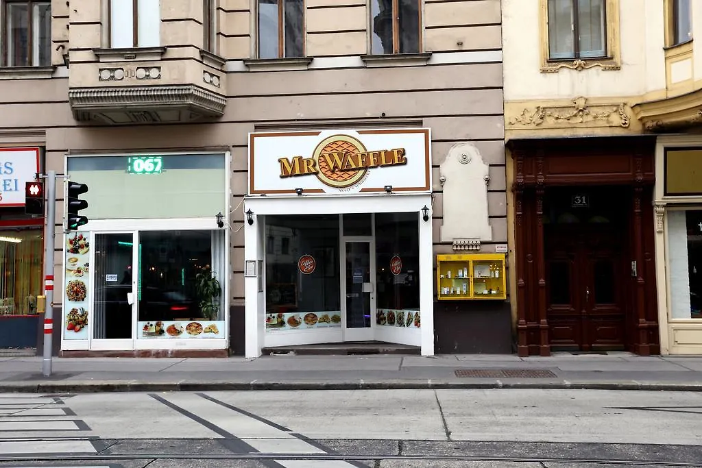Family Apartment Am Roter Hof Wien 0*,