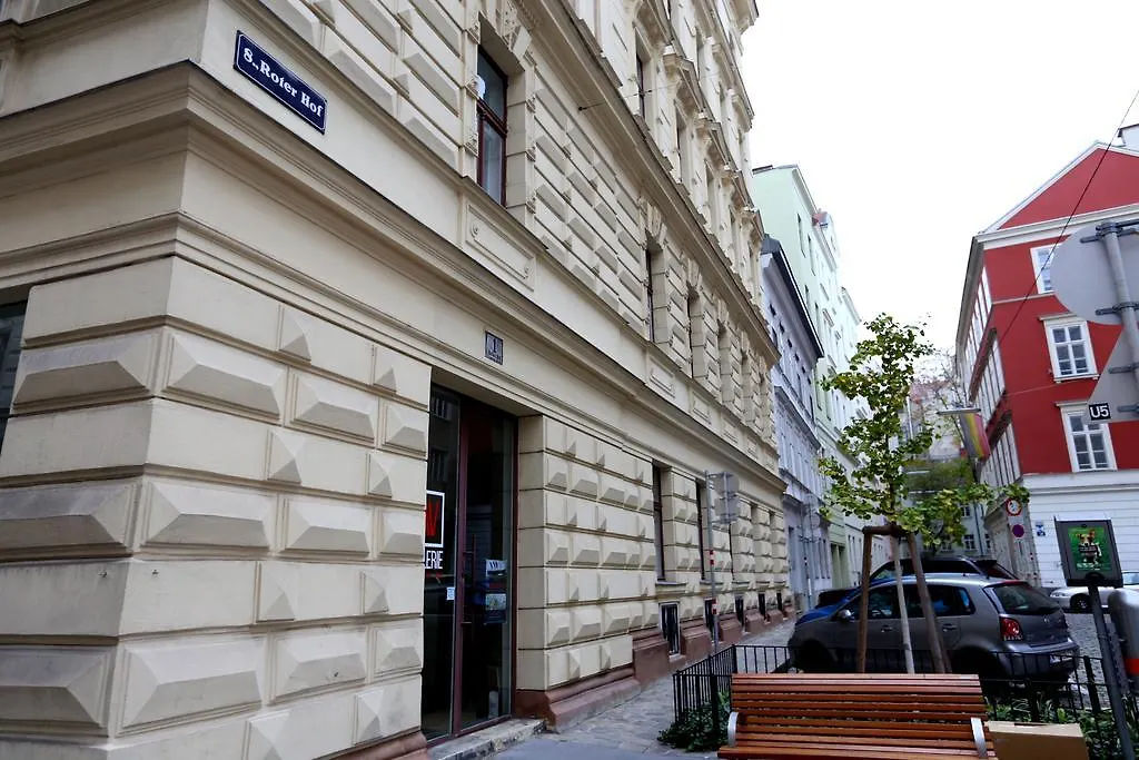 Family Apartment Am Roter Hof Wien