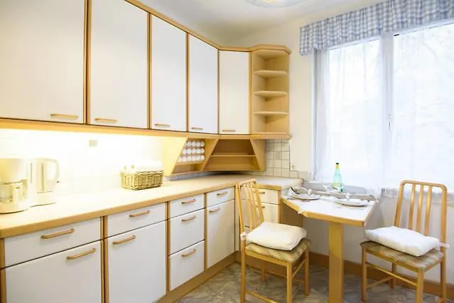 Family Apartment Am Roter Hof Wien