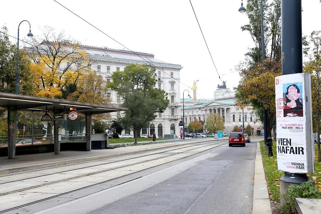 Family Apartment Am Roter Hof Vienna