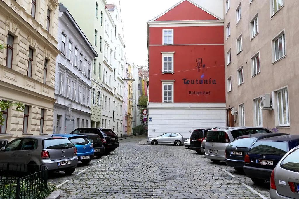 Family Apartment Am Roter Hof Vienna